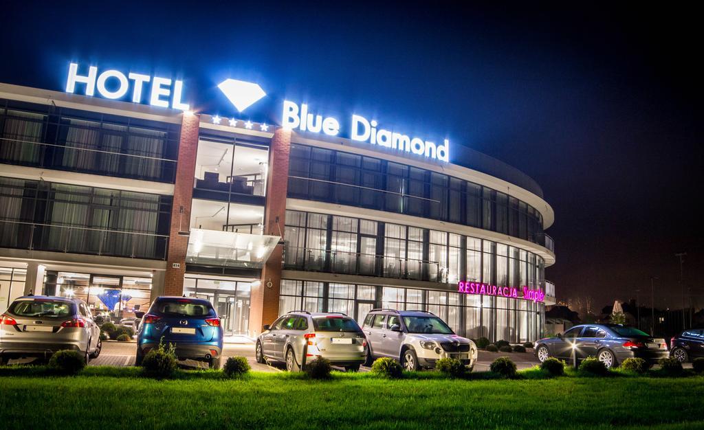 Blue Diamond Hotel Active Spa Trzebownisko Екстериор снимка